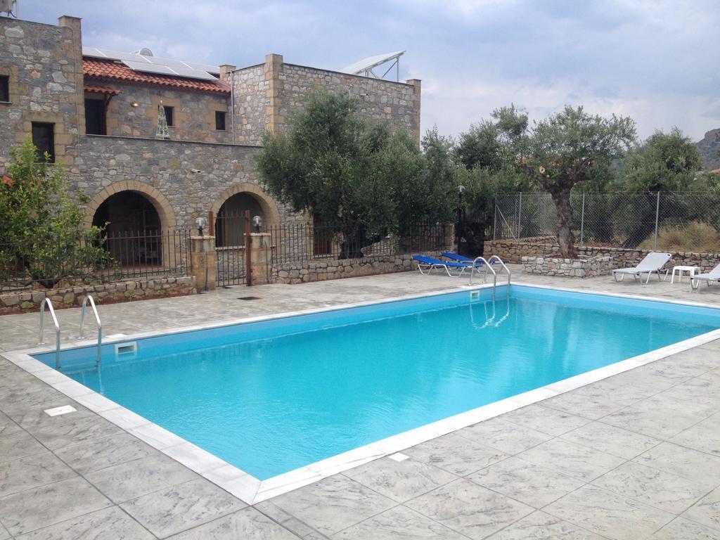 Villa Io Stoúpa Exterior foto