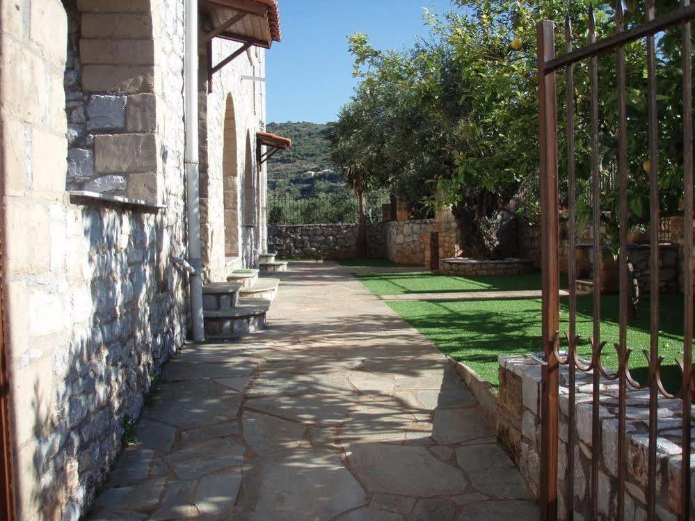 Villa Io Stoúpa Exterior foto