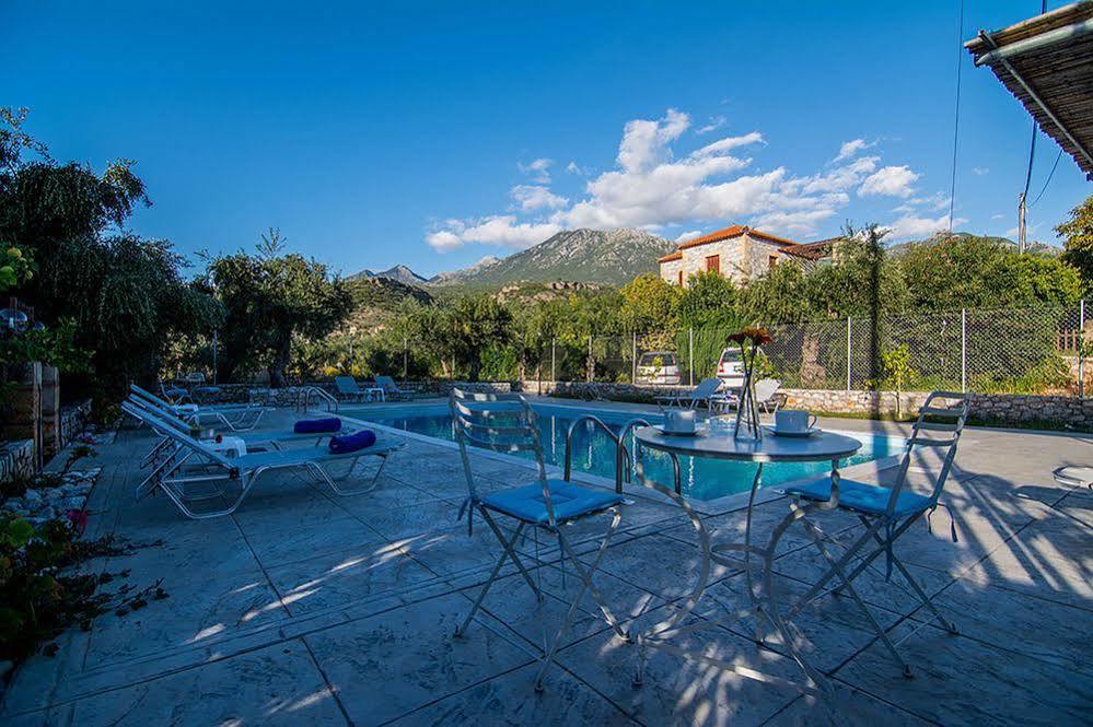 Villa Io Stoúpa Exterior foto